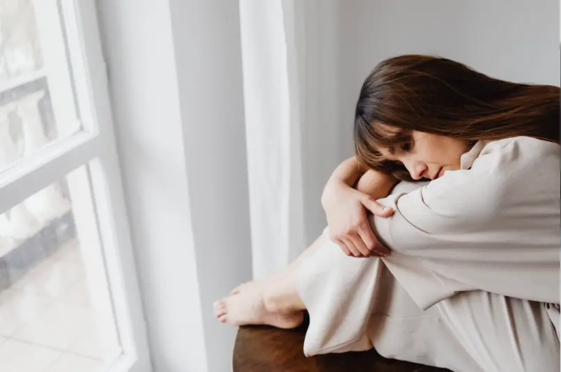 Etapas del duelo perinatal - Dra. Paola Martínez-mujer con culpa